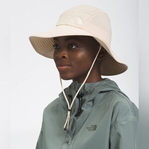 NEW The North Face Horizon Breeze Brimmer Bucket Hat UPF Outdoor Hike Vacation